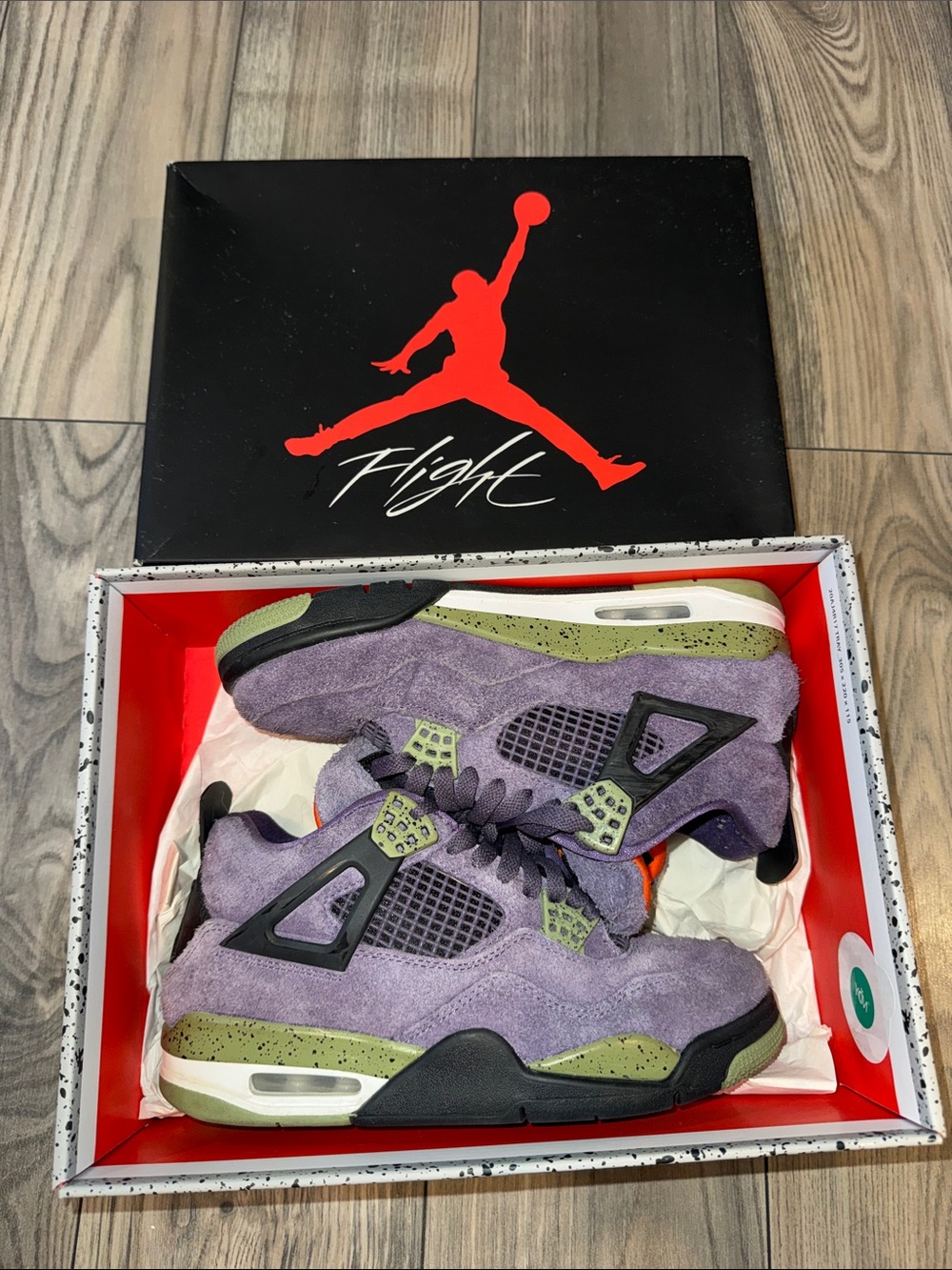 Jordan 4 size 7.5